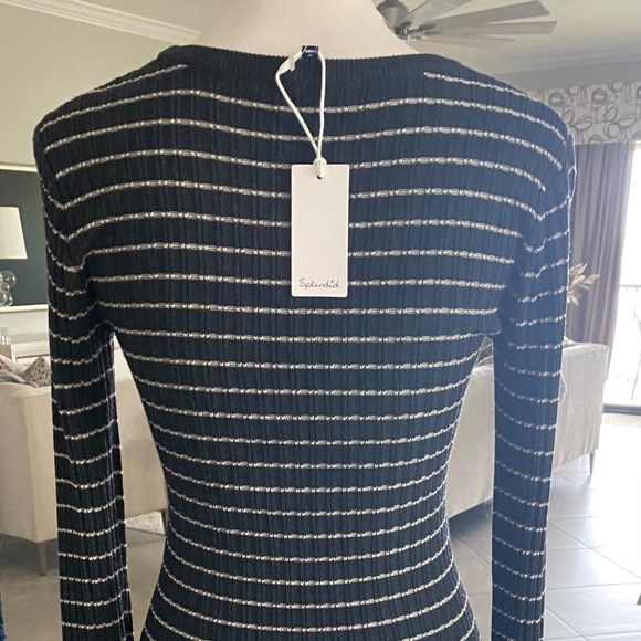 Splendid Black and White Striped Dress - Picture 3 of 3